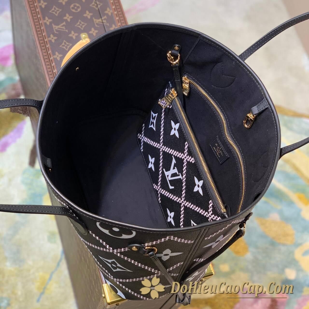 Louis Vuitton Neverfull MM Monogram Empreinte Black For Women, Women’s Handbags, Tote Bags 12.2in/31cm