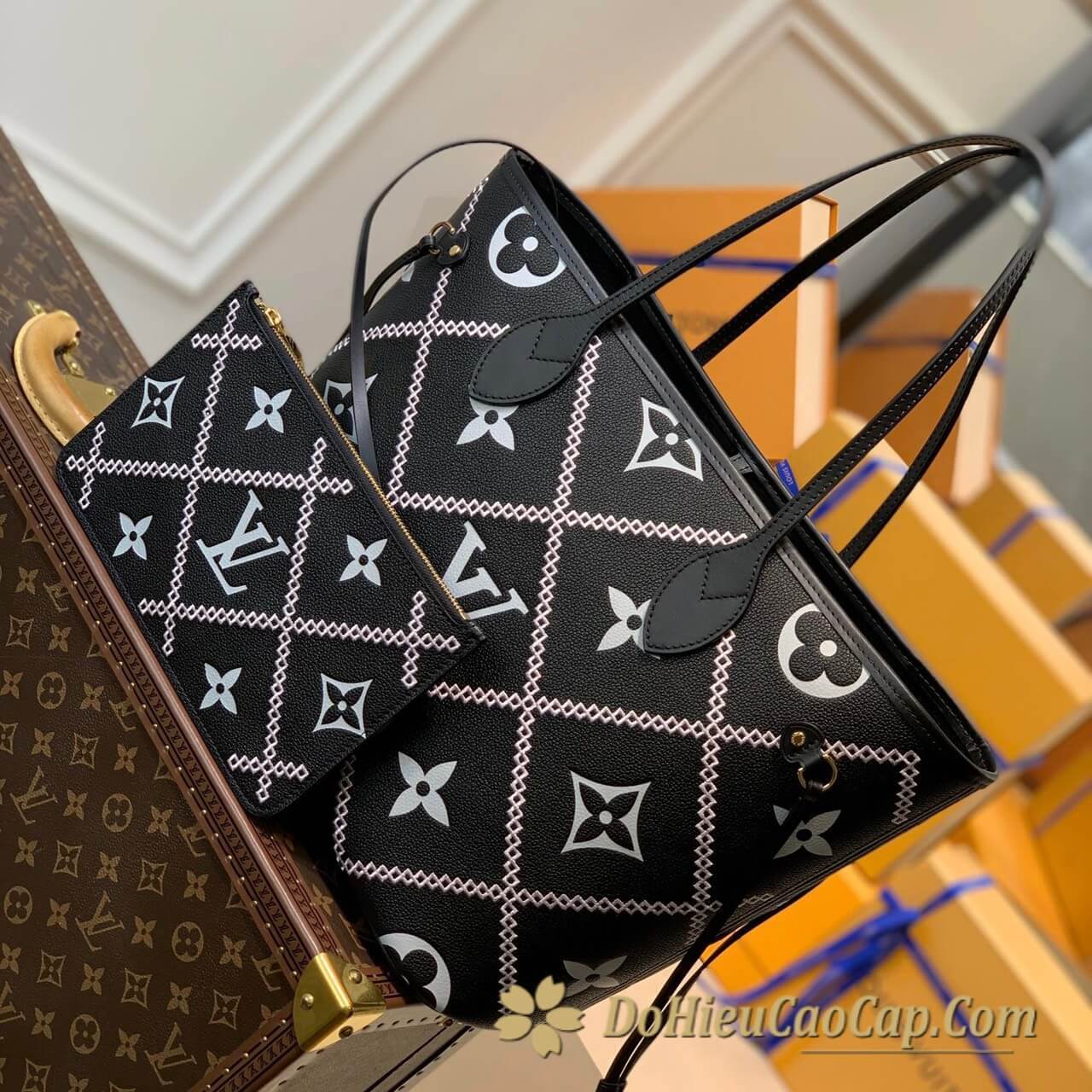 Louis Vuitton Neverfull MM Monogram Empreinte Black For Women, Women’s Handbags, Tote Bags 12.2in/31cm