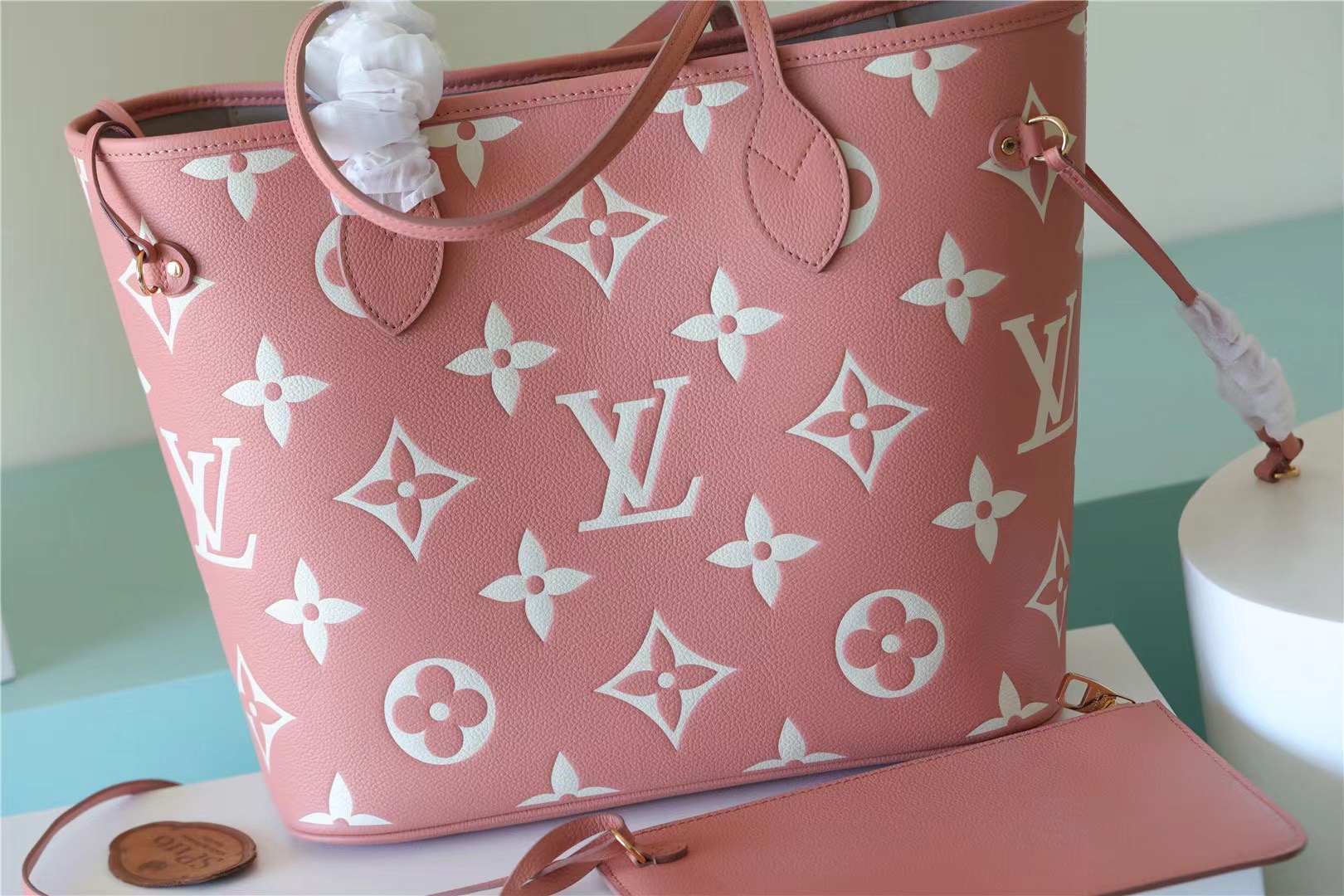 Louis Vuitton Neverfull MM Monogram Empreinte Pink For Women 12.2in/31cm