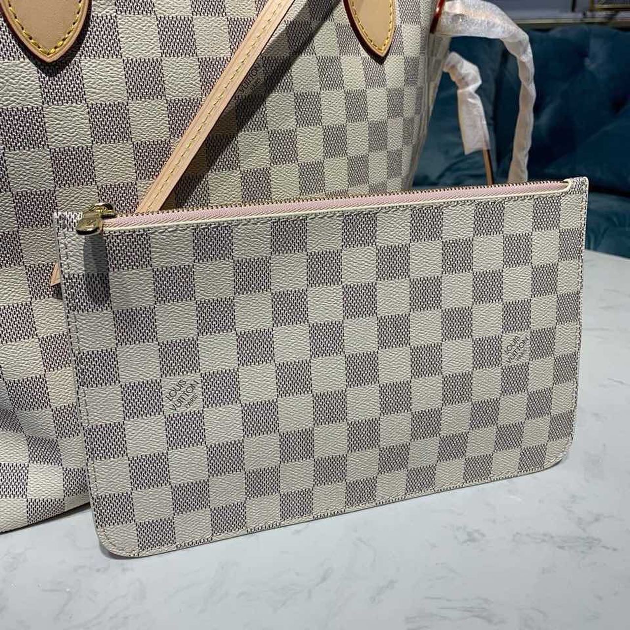 Louis Vuitton Neverfull MM Tote Bag Damier Azur Canvas Rose Ballerine Pink For Women, Women’s Bags, Shoulder Bags 12.2in/31cm