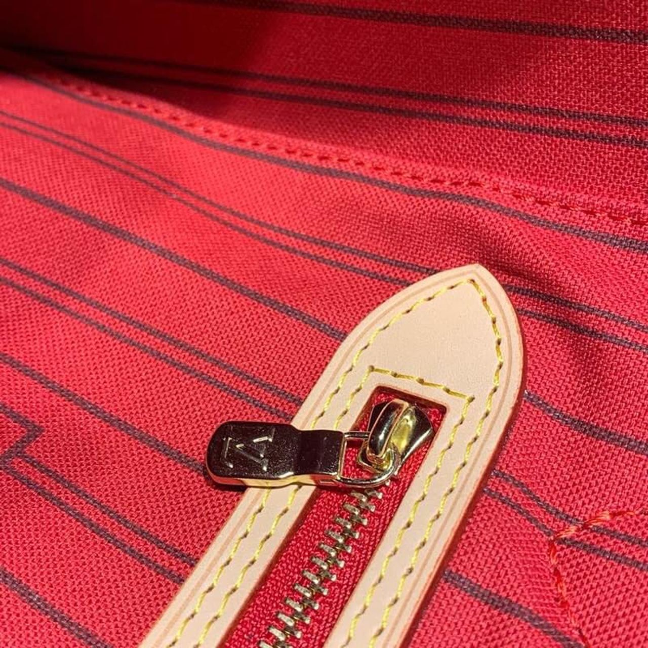 Louis Vuitton Neverfull MM Tote Bag Monogram Canvas Cerise Red For Women, Women’s Handbags, Shoulder Bags 12.2in/31cm