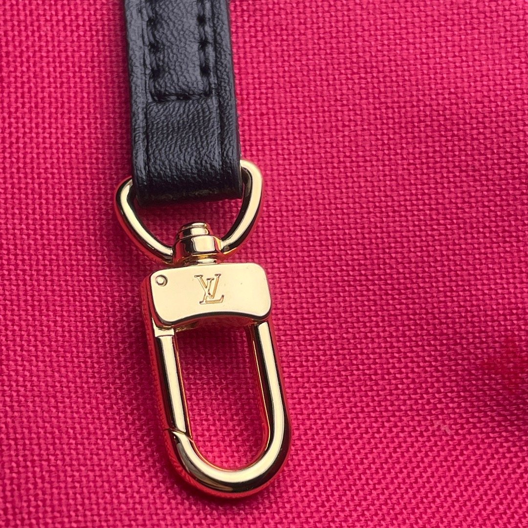 Louis Vuitton Neverfull MM Tote Bag Monogram Canvas Midnight Fuchsia For Women, Women’s Handbags, Shoulder Bags 12.2in/31cm
