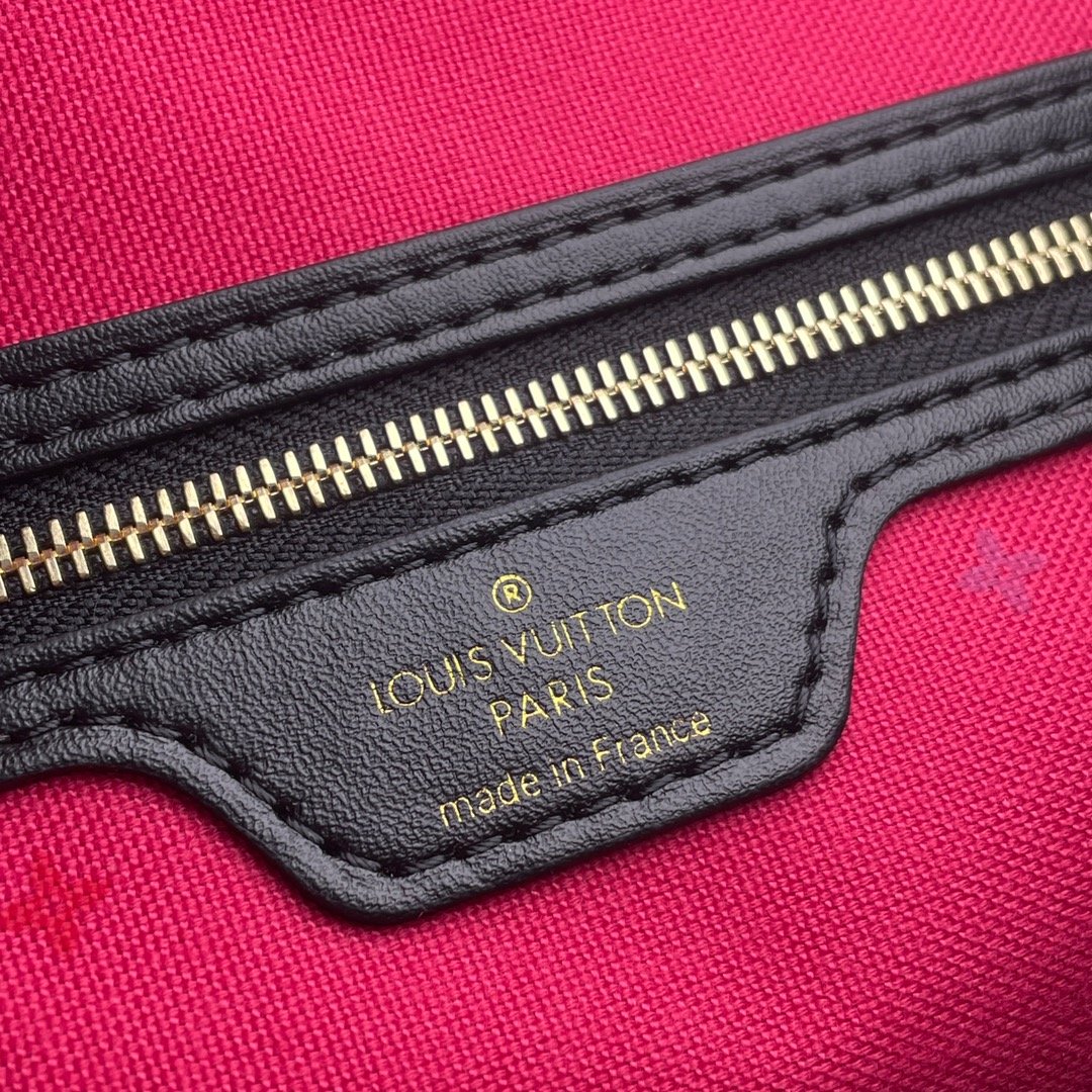 Louis Vuitton Neverfull MM Tote Bag Monogram Canvas Midnight Fuchsia For Women, Women’s Handbags, Shoulder Bags 12.2in/31cm