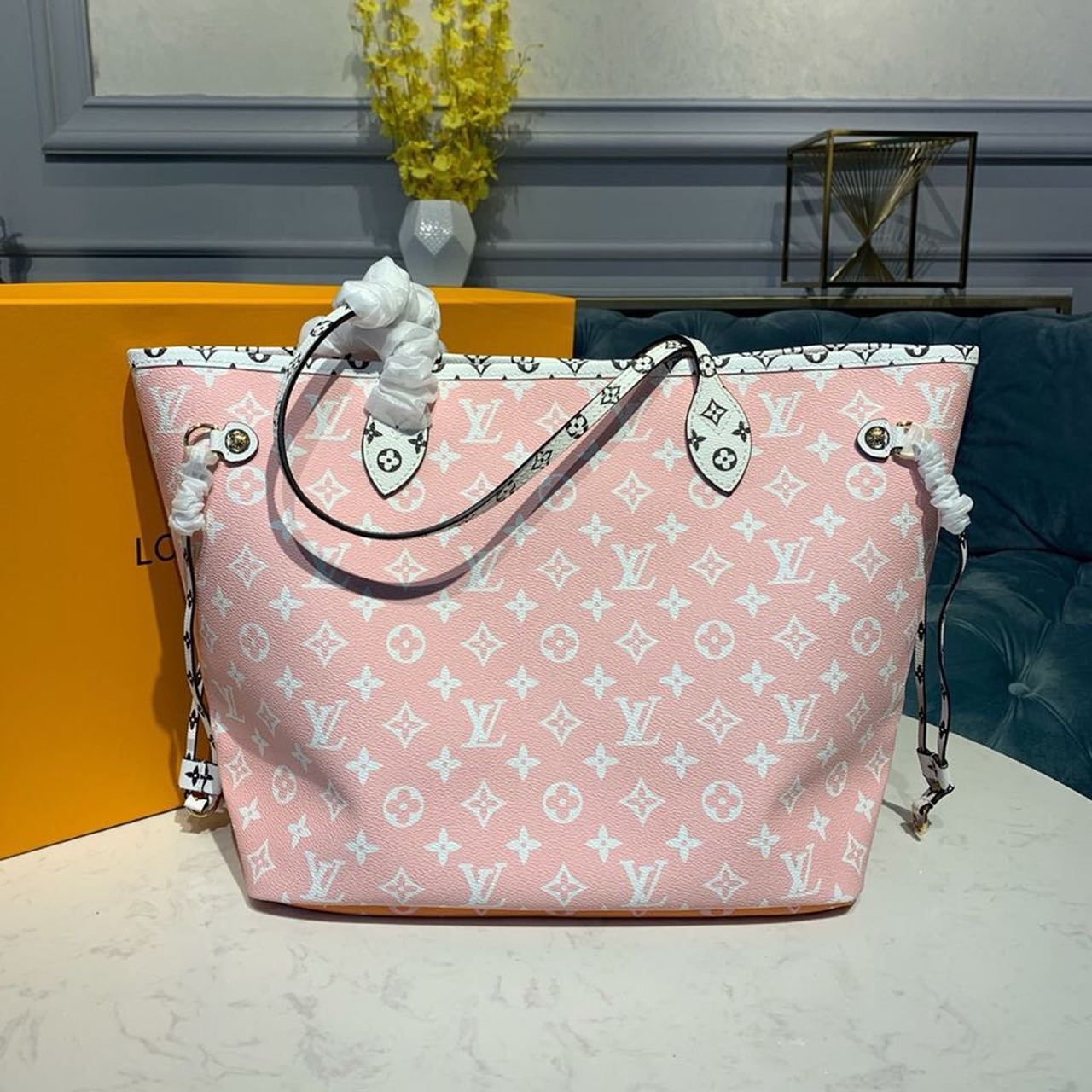 Louis Vuitton Neverfull MM Tote Bag Monogram Canvas Red/Pink For Women, Women’s Handbags, Shoulder Bags 12.2in/31cm