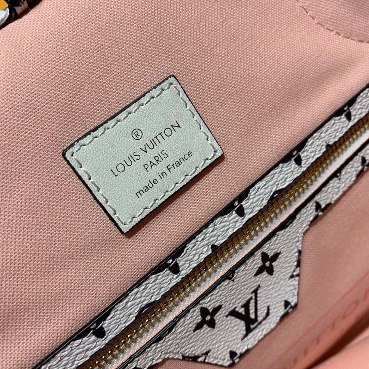 Louis Vuitton Neverfull MM Tote Bag Monogram Canvas Red/Pink For Women, Women’s Handbags, Shoulder Bags 12.2in/31cm