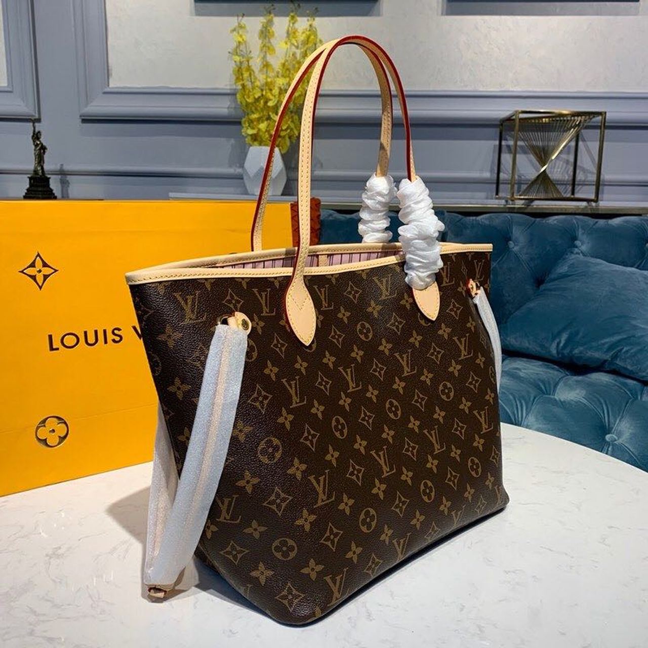 Louis Vuitton Neverfull MM Tote Bag Monogram Canvas Rose Ballerine Pink For Women, Women’s Handbags, Shoulder Bags 12.6in/32cm