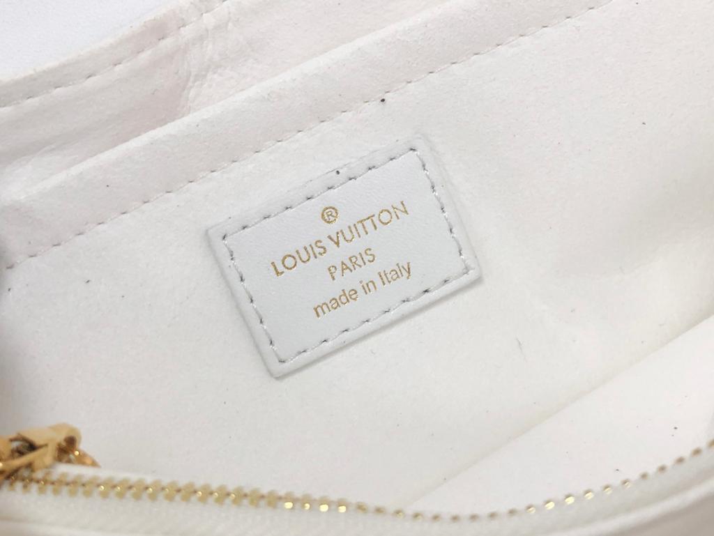 Louis Vuitton New Wave Chain Bag White For Women, Women’s Handbags, Shoulder And Crossbody Bags 9.4in/24cm