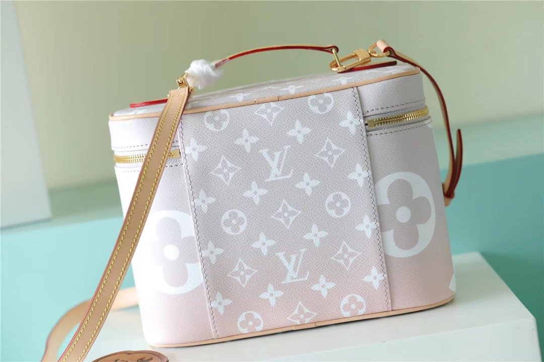 Louis Vuitton Nice BB Monogram Light Pink For Women, Women’s Bags, Shoulder And Crossbody Bags 9.4in/24cm LV