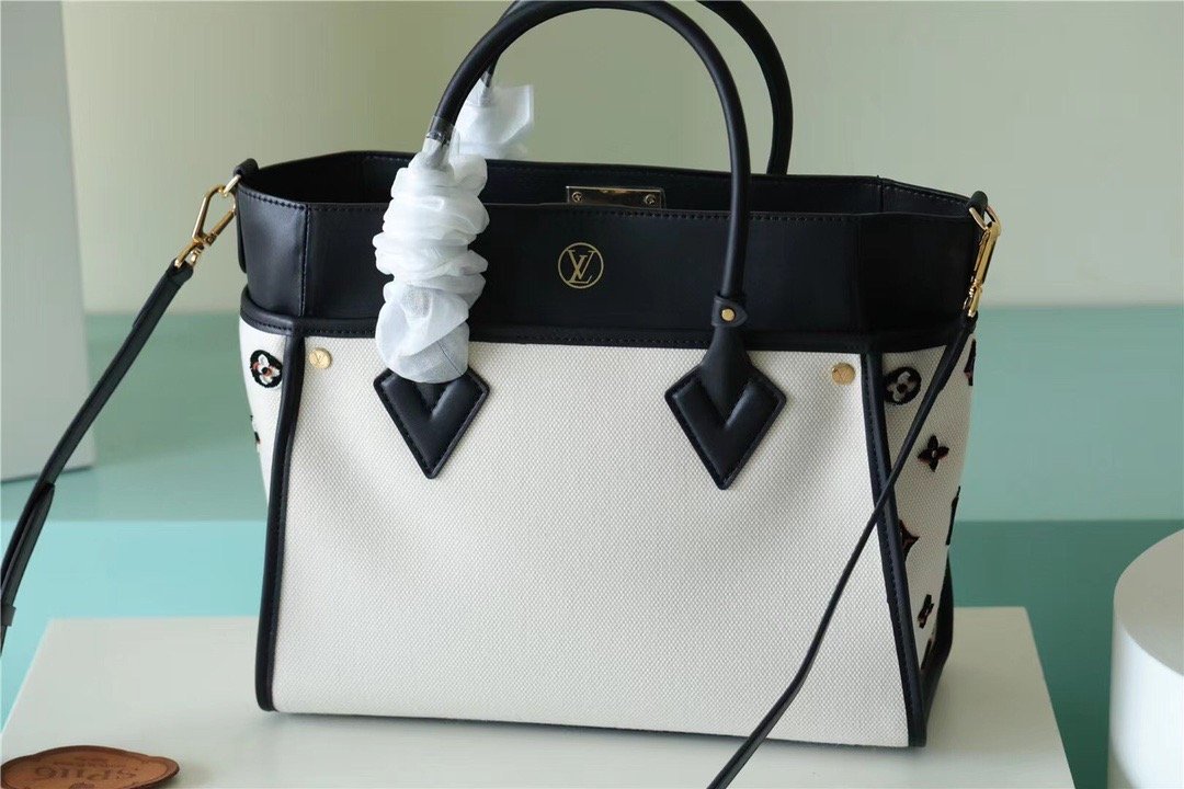 Louis Vuitton On My Side MM Bag Monogram Flower For Women 31cm/12.2 Inches Caramel Black