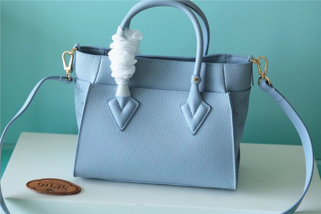 Louis Vuitton On My Side PM Mahina Bleu Nuage Blue For Women, Women’s Handbags, Shoulder And Crossbody Bags 25cm/9.8in