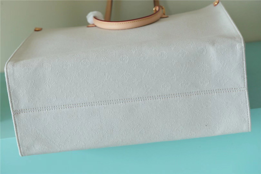Louis Vuitton Onthego GM Monogram Giant And Raffia White/ Pink For Women, Women’s Handbags, Shoulder And Crossbody Bags 41cm/16.1in LV