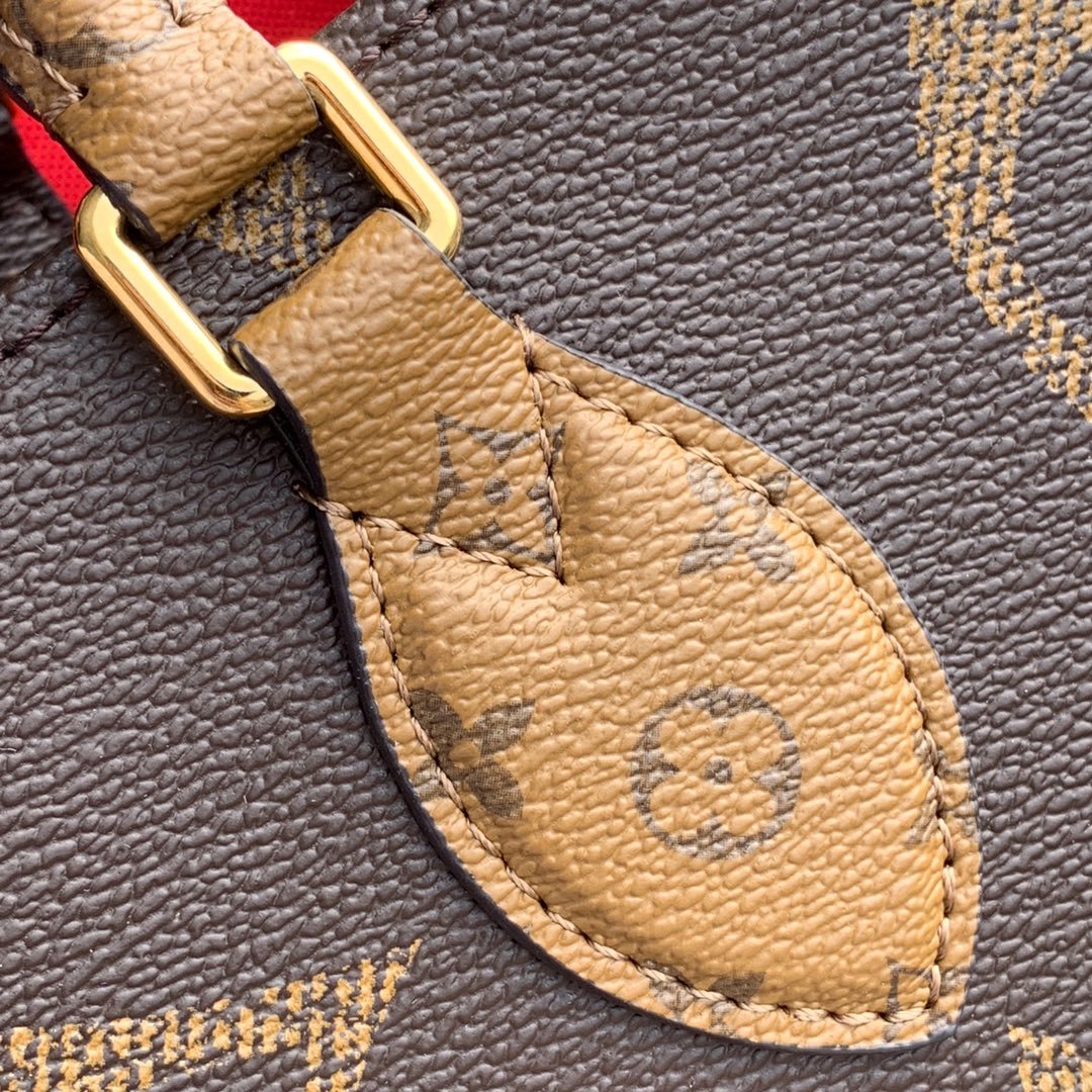 Louis Vuitton OnTheGo MM Monogram And Monogram Reverse Canvas For Women, Women’s Handbags, Shoulder Bags 13.8in/35cm