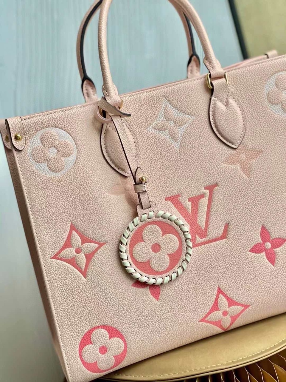 Louis Vuitton OnTheGo MM Monogram Empreinte Cream For Women 34cm