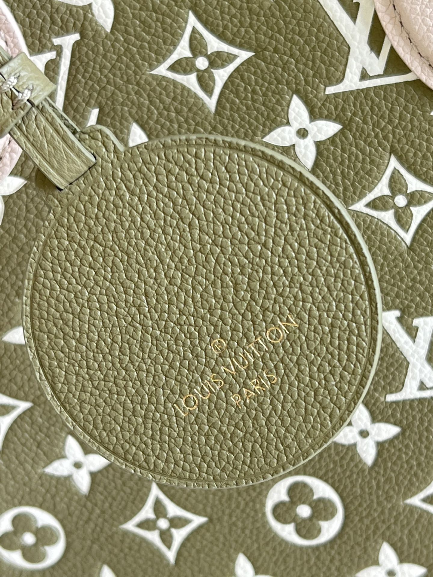 Louis Vuitton Onthego MM Monogram Empreinte Khaki Green For Women, Women’s Handbags, Tote Bags 35cm