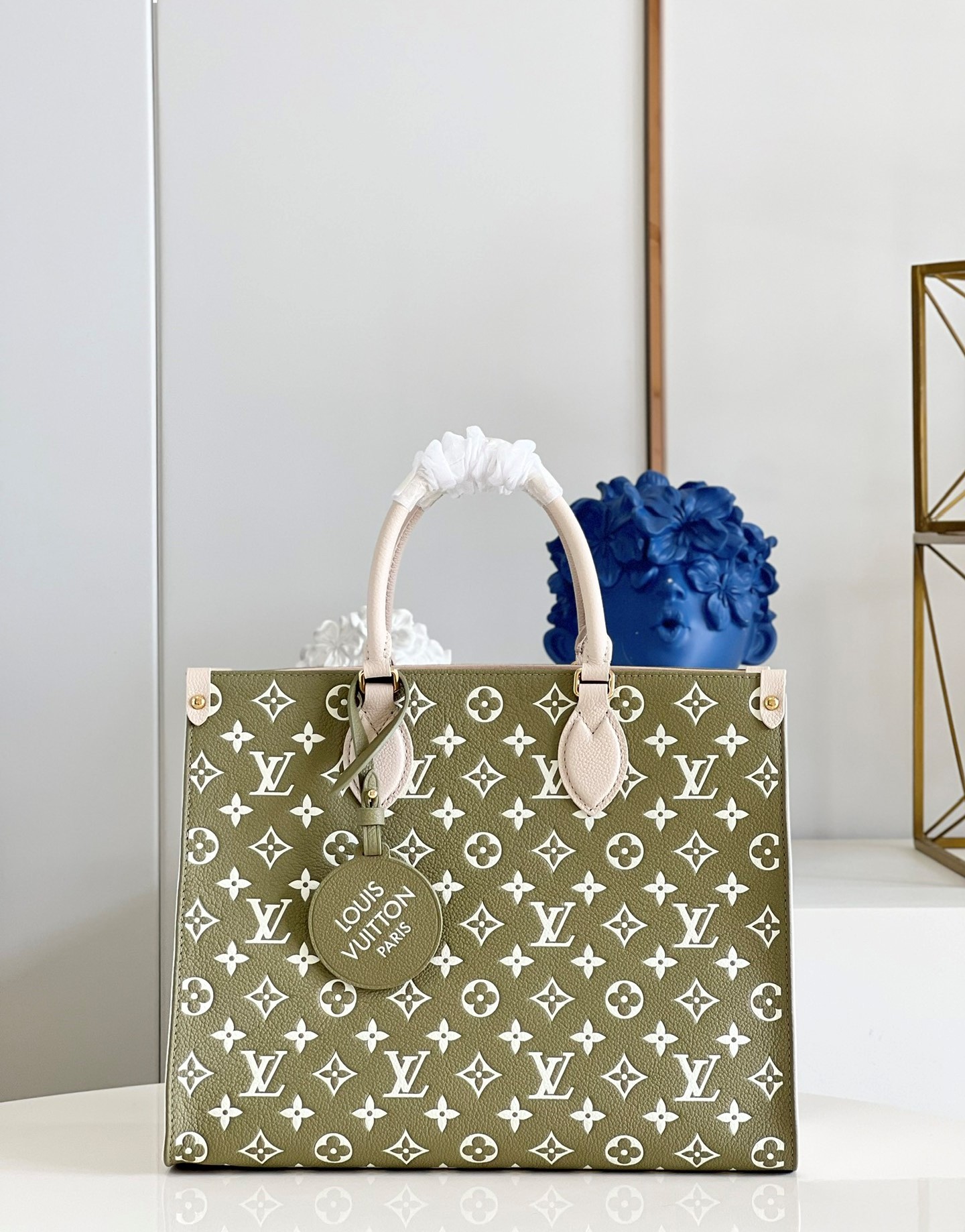 Louis Vuitton Onthego MM Monogram Empreinte Khaki Green For Women, Women’s Handbags, Tote Bags 35cm