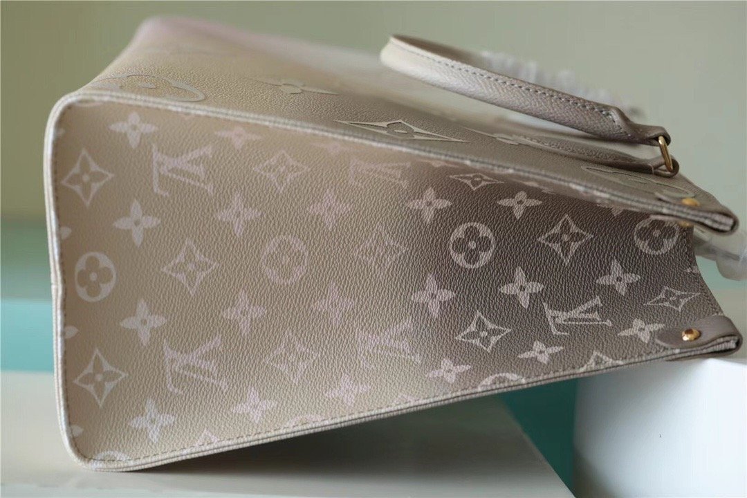 Louis Vuitton Onthego MM Tote Bag In Monogram Canvas Sunset Kaki For Women 13.8in/35cm