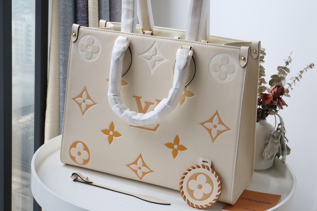 Louis Vuitton OnTheGo MM Tote Bag Monogram Empreinte Cream For The Pool Collection, Women’s Handbags 13.8in/35cm