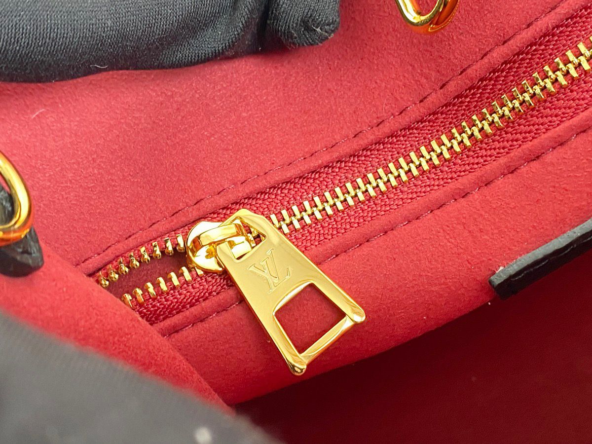 Louis Vuitton OnTheGo PM Tote Bag Monogram Empreinte Black/Beige For Women, Women’s Handbags, Shoulder And Crossbody Bags 9.8in/25cm