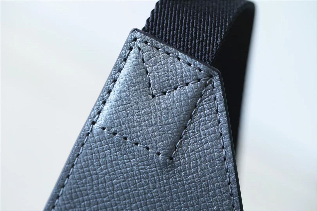 Louis Vuitton Outdoor Bumbag Monogram Canvas Grey For Men, Men’s Bags 8.3in/21cm LV