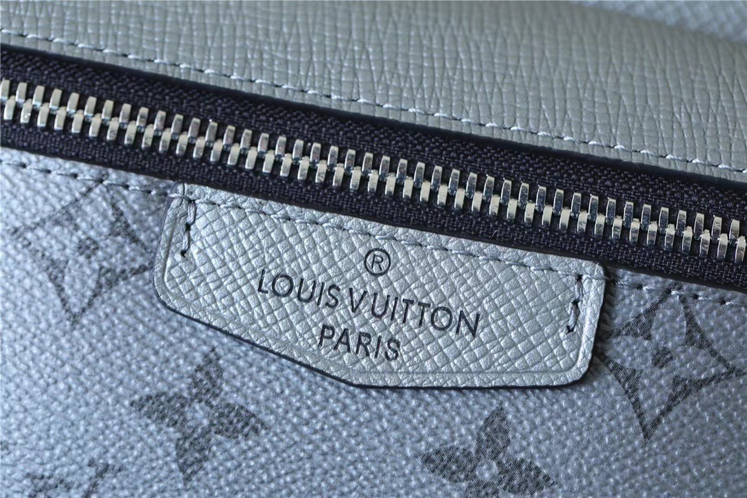 Louis Vuitton Outdoor Bumbag Monogram Canvas Grey For Men, Men’s Bags 8.3in/21cm LV