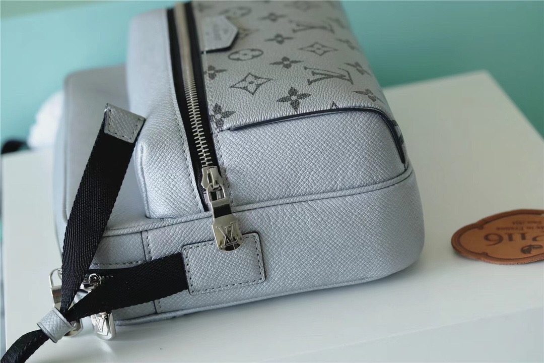 Louis Vuitton Outdoor Messenger Bag Monogram/Taiga Gunmetal Grey For Men, Men’s Bags, Shoulder And Crossbody Bags 10.2in/26cm
