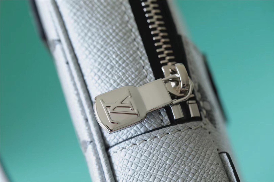 Louis Vuitton Outdoor Sling Bag Taigarama Gunmetal Gray For Men, Men’s Bags, Crossbody Bags 8.3in/21cm LV 