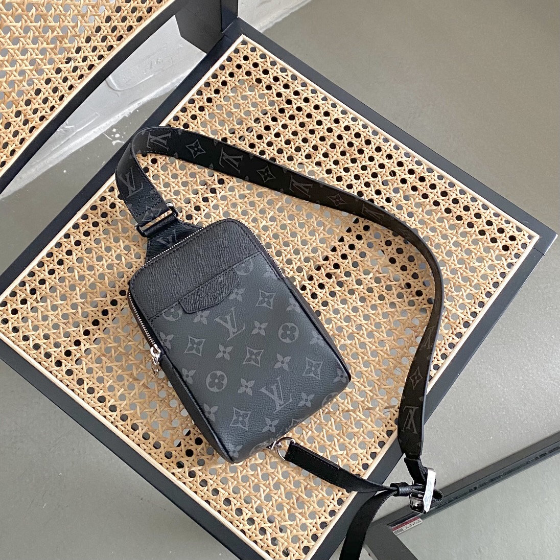 Louis Vuitton Outdoor Slingbag Taigarama Noir Black For Men, Men’s Bags, Crossbody Bags 8.3in/21cm