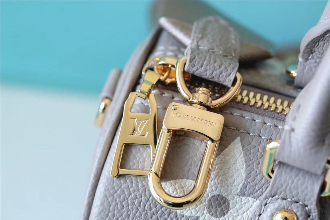 Louis Vuitton Papillon BB Monogram Empreinte Tourterelle / Creme Beige For Women, Women’s Handbags, Shoulder Bags And Crossbody Bags 7.9in/20cm