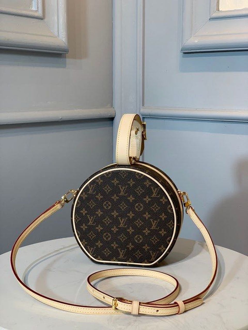 Louis Vuitton Petite Boite Chapeau Monogram Canvas For Women, Women’s Handbags, Shoulder And Crossbody Bags 6.9in/17.5cm