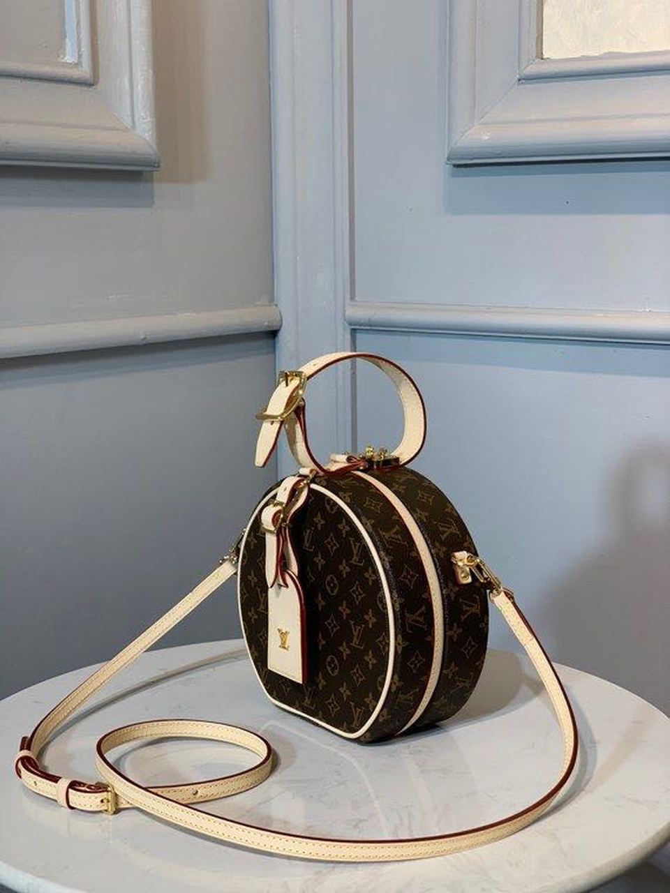 Louis Vuitton Petite Boite Chapeau Monogram Canvas For Women, Women’s Handbags, Shoulder And Crossbody Bags 6.9in/17.5cm