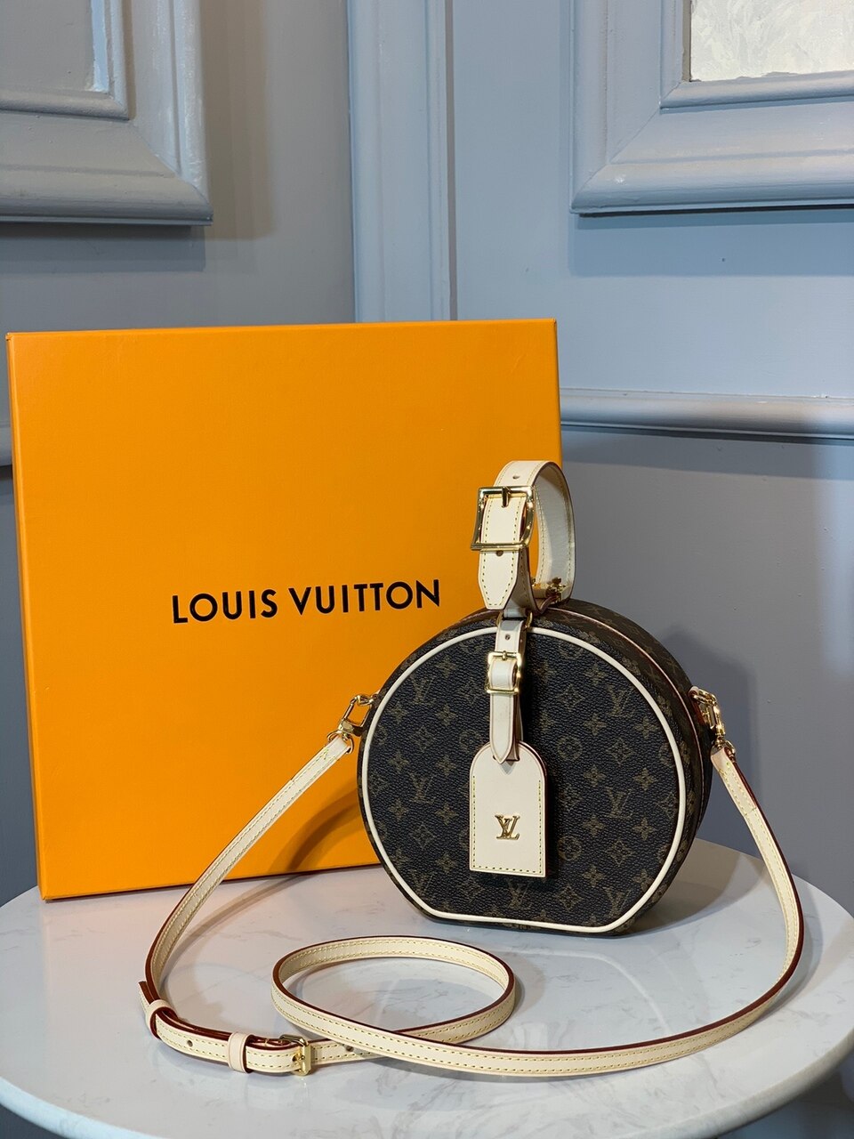 Louis Vuitton Petite Boite Chapeau Monogram Canvas For Women, Women’s Handbags, Shoulder And Crossbody Bags 6.9in/17.5cm