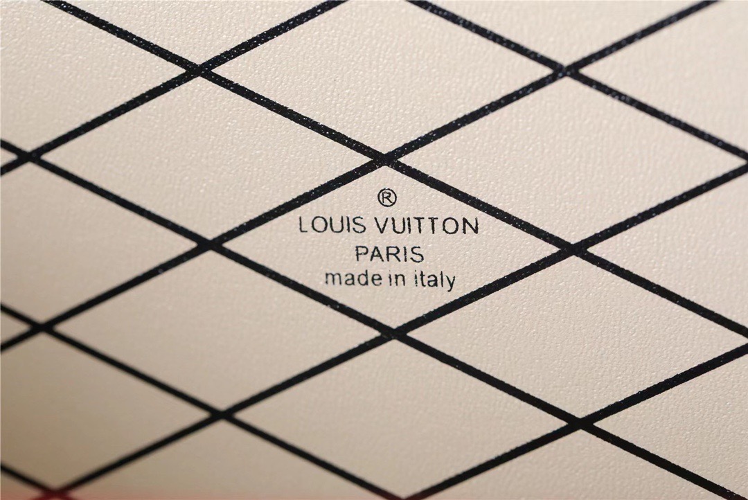 Louis Vuitton Petite Malle Epi Black/Red For Women, Women’s Handbags, Shoulder And Crossbody Bags 7.9in/20cm LV 