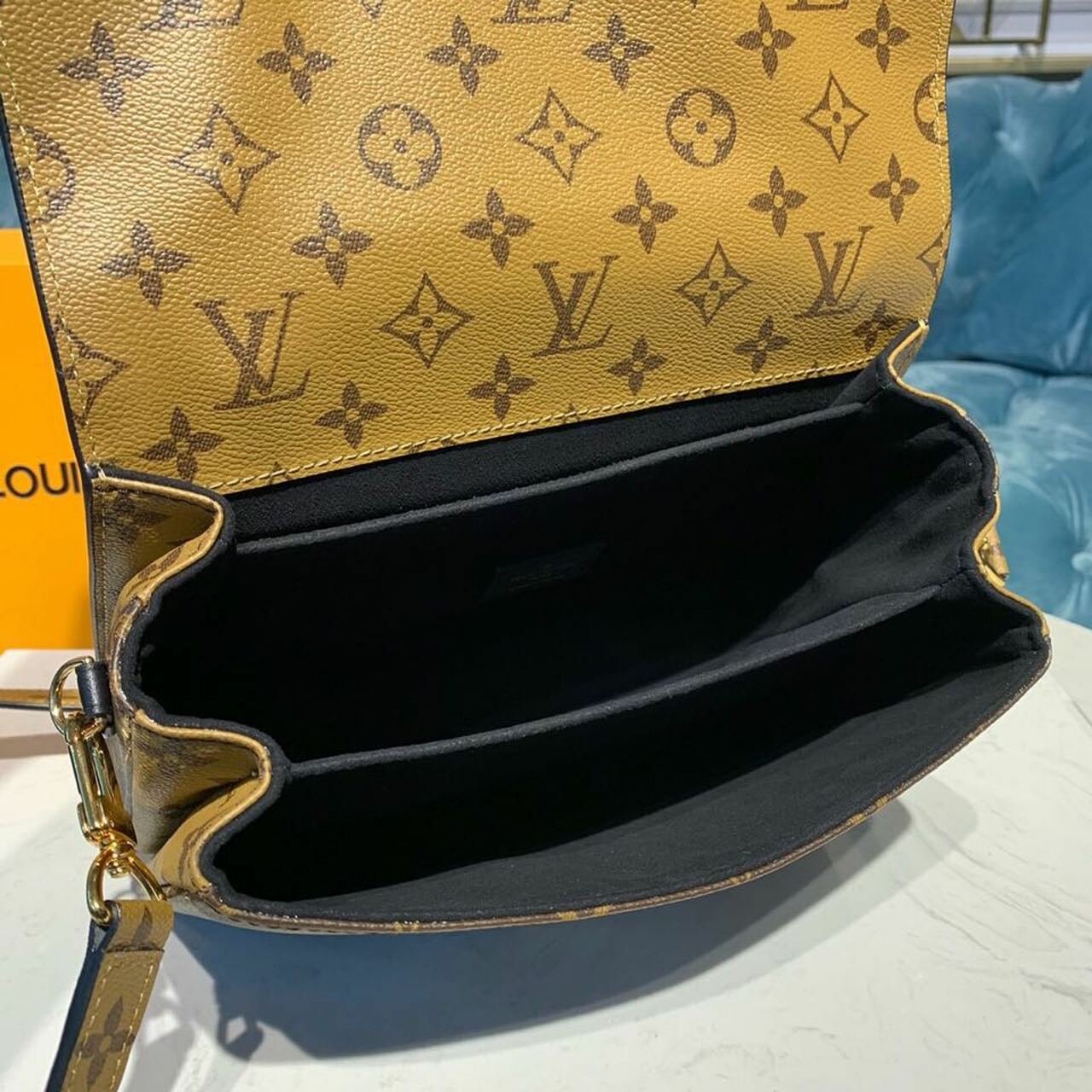 Louis Vuitton Pochette Metis Monogram Reverse Canvas For Women, Women’s Handbags, Shoulder And Crossbody Bags 9.8in/25cm