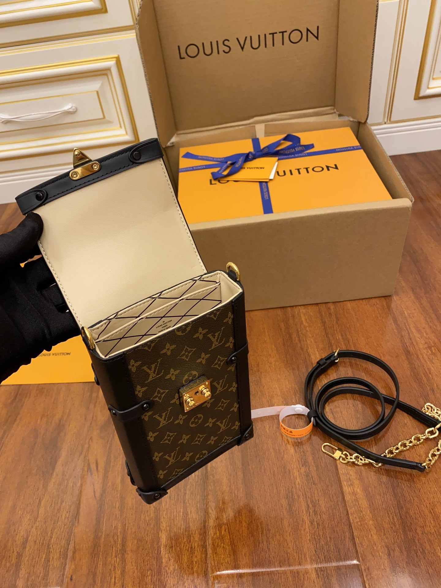 Louis Vuitton Pochette Trunk Verticale Monogram Canvas Black For Women, Women’s Chain Wallet 6.9in/18cm