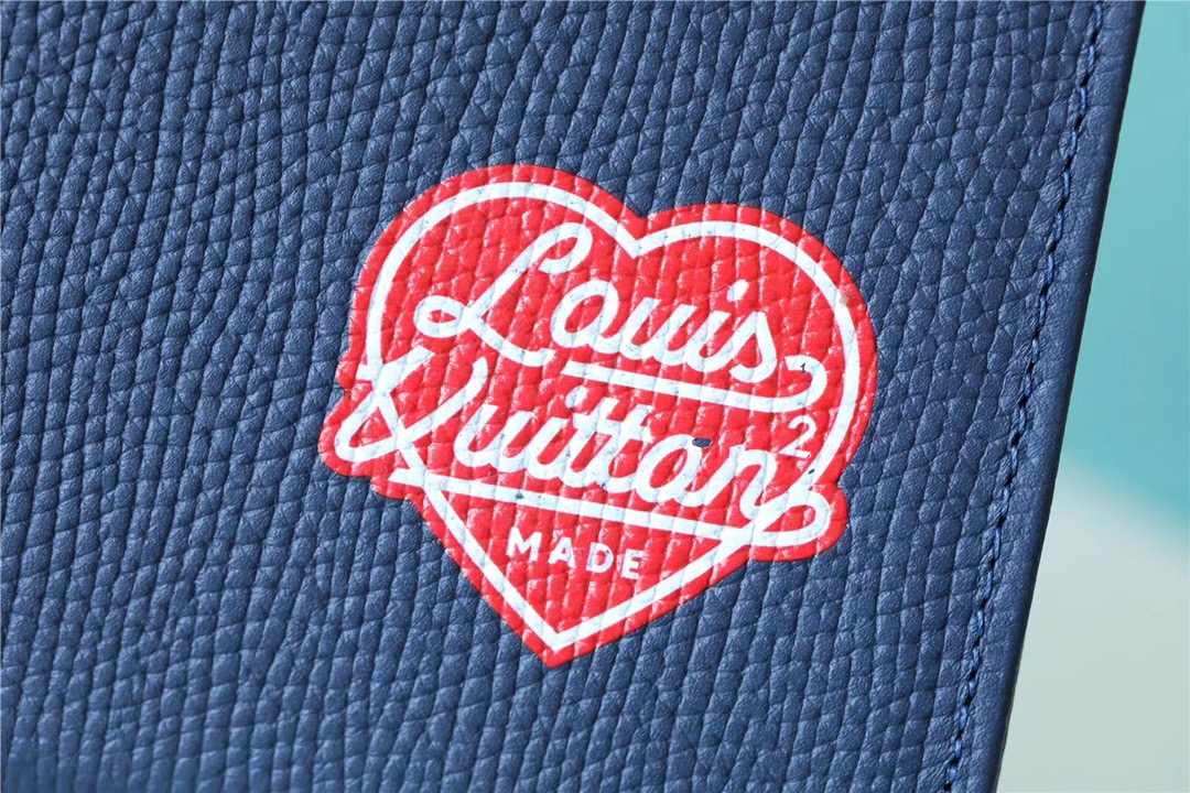 Louis Vuitton Pochette Voyage MM Monogram Drip Blue By Nigo For Pre-Spring, Men’s Travel Accessories 27cm