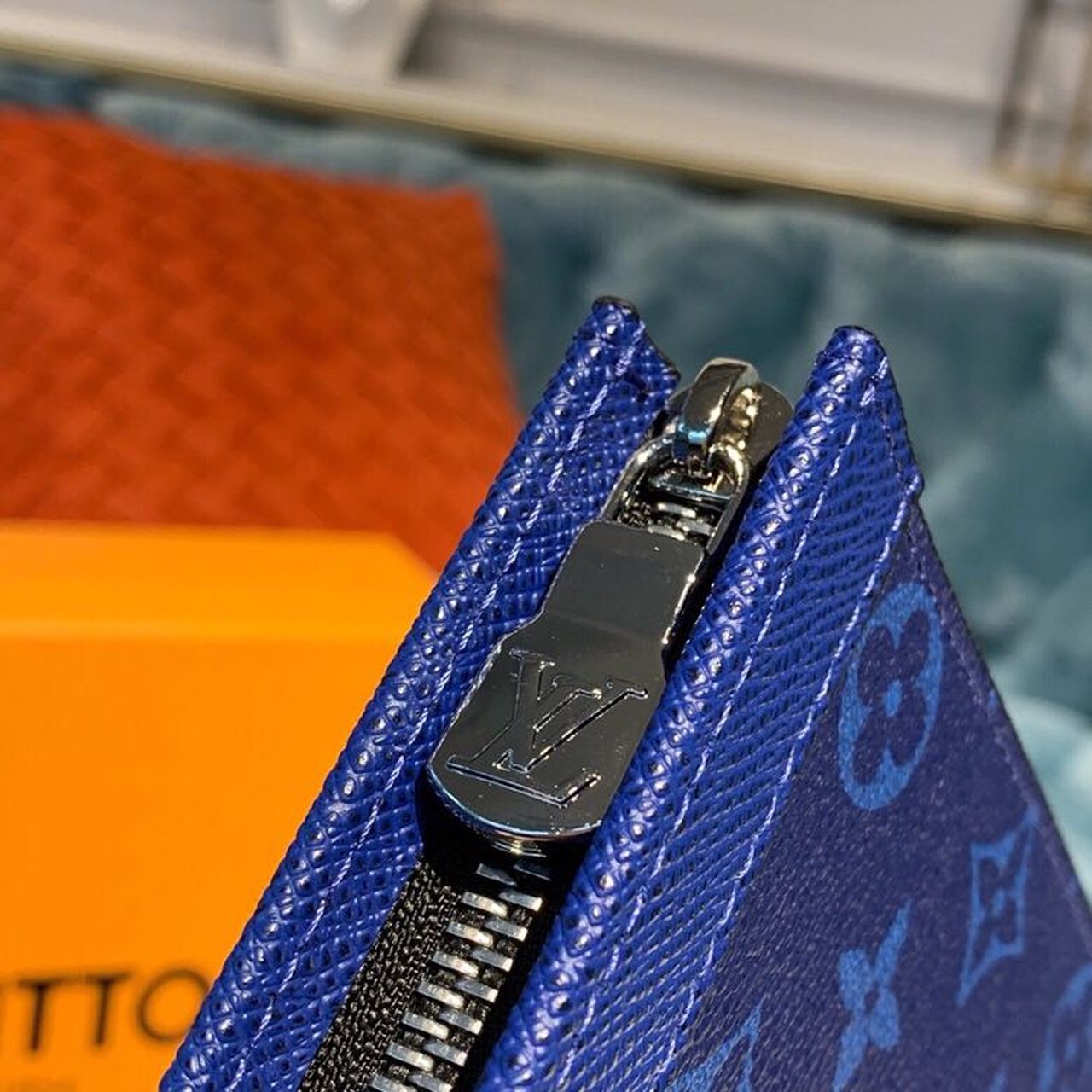Louis Vuitton Pochette Voyage MM Monogram Eclipse Canvas Pacific Blue For Men, Men’s Bags, Travel Bags 10.6in/27cm