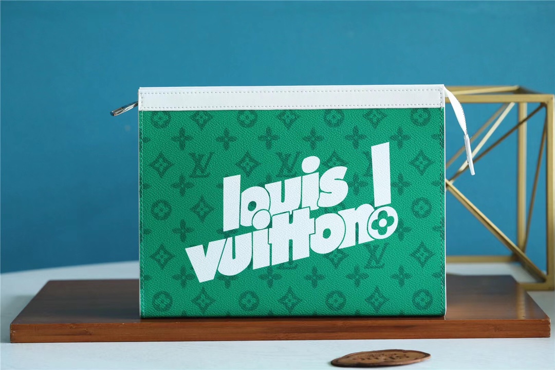 Louis Vuitton Pochette Voyage MM Vintage Monogram Canvas Green By Virgil Abloh For Fall-Winter, Men’s Travel Accessories 27cm