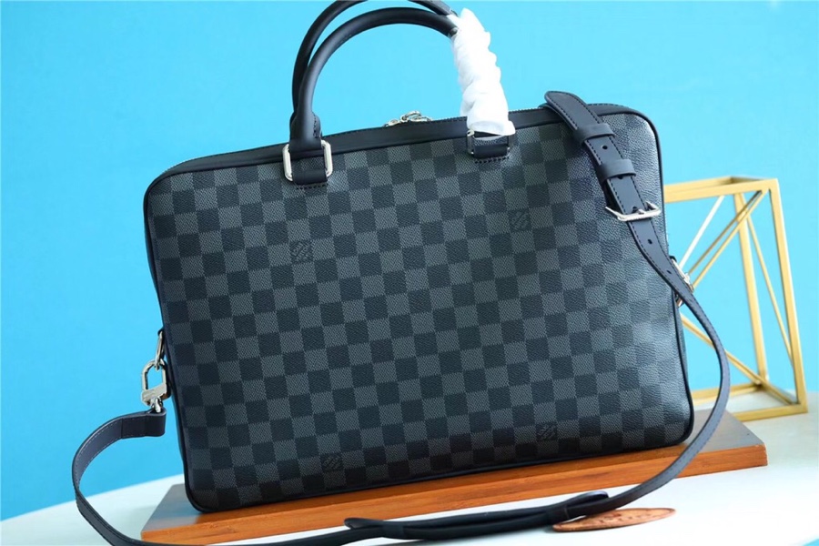 Louis Vuitton Porte Documents Jour Damier Gray For Men 14.6in/37cm