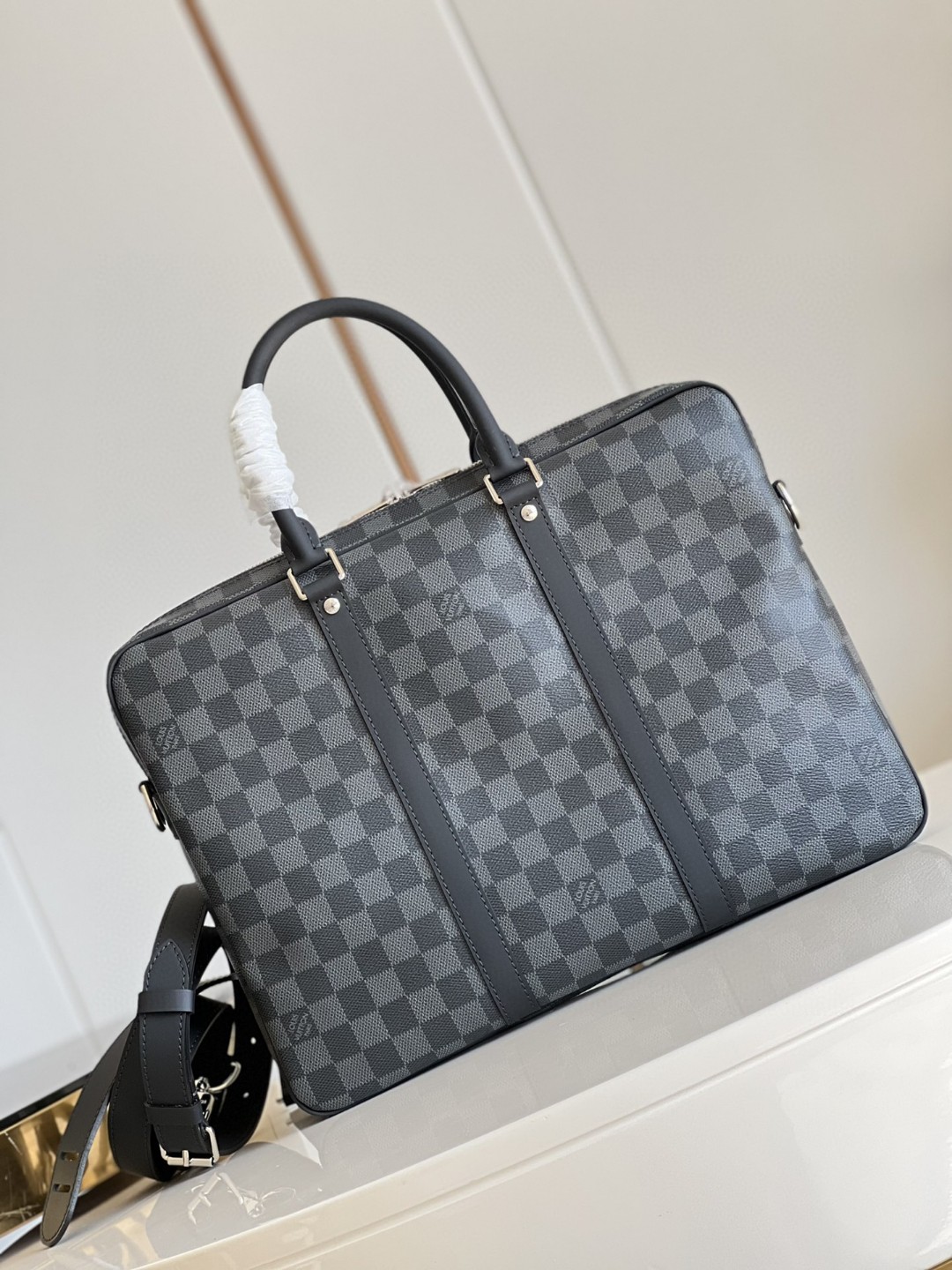 Louis Vuitton Porte Documents Voyage PM Damier Graphite Canvas For Men, Men’s Bags, Shoulder And Crossbody Bags 13.8in/35cm