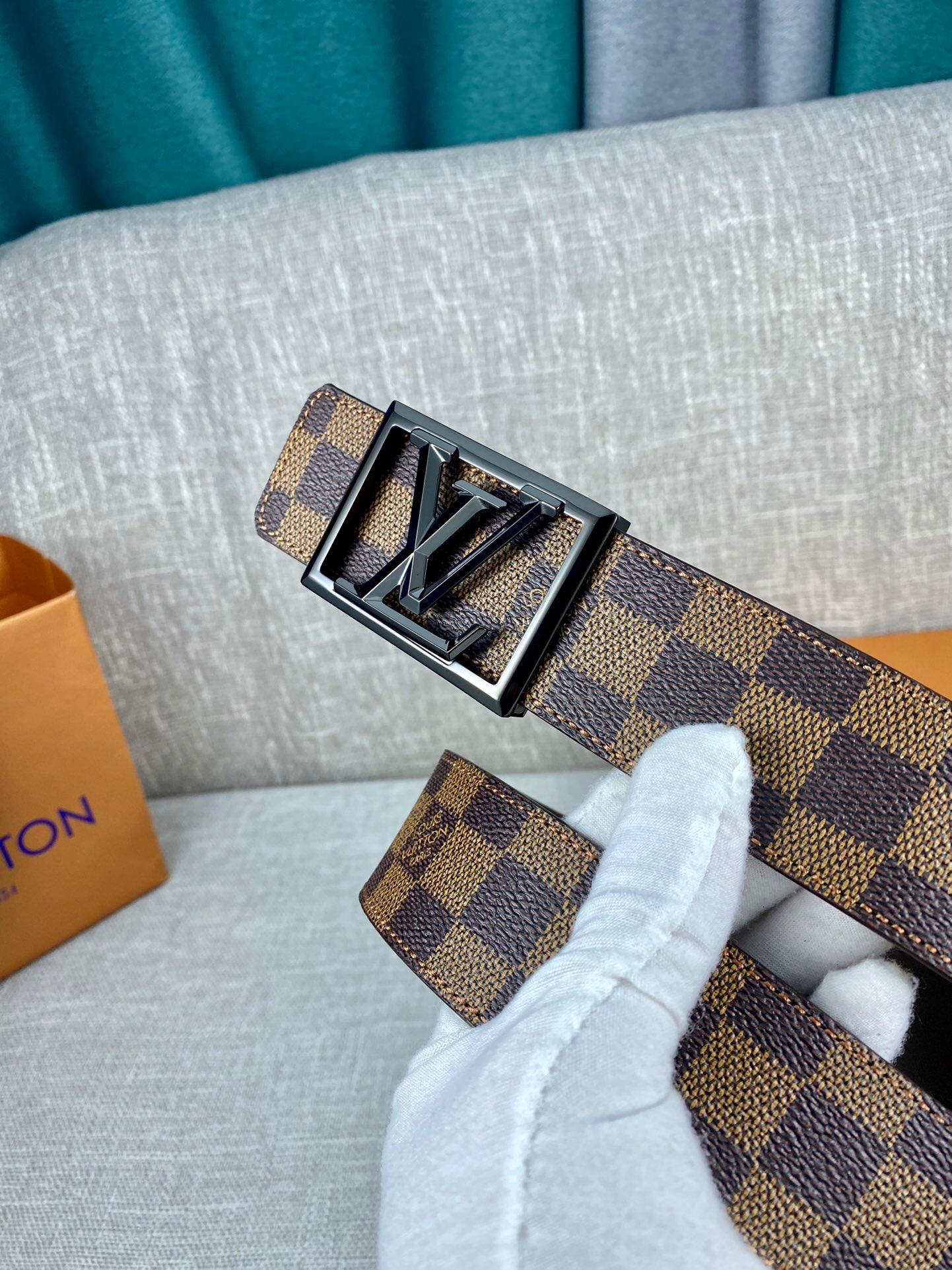 Louis Vuitton Pyramide Frame Initiales Reversible LV Belt Damier Cobalt Brown Canvas LV Women Belt