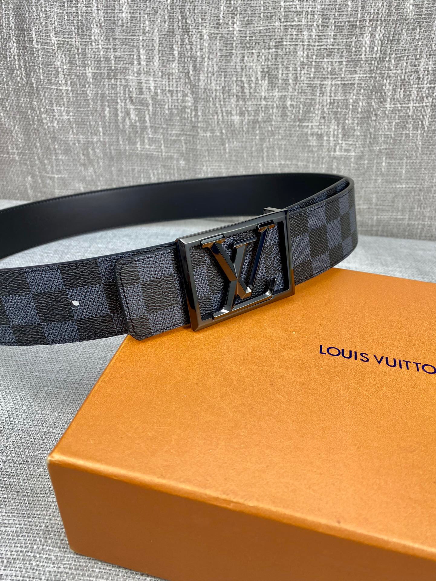 Louis Vuitton Pyramide Frame Reversible LV Belt Damier Eclipse Black hardware LV Women Belt