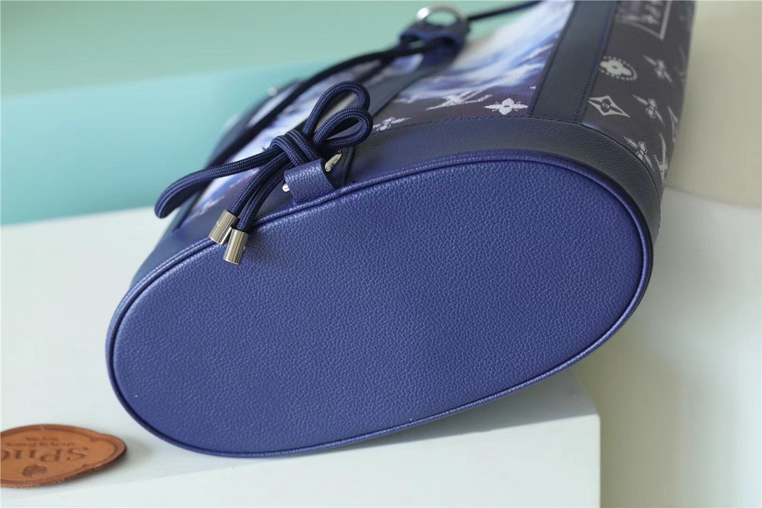 Louis Vuitton Randonee Messenger Monogram Stripes Blue For Men, Men’s Bags, Shoulder And Crossbody Bags 10.4in/26cm LV 