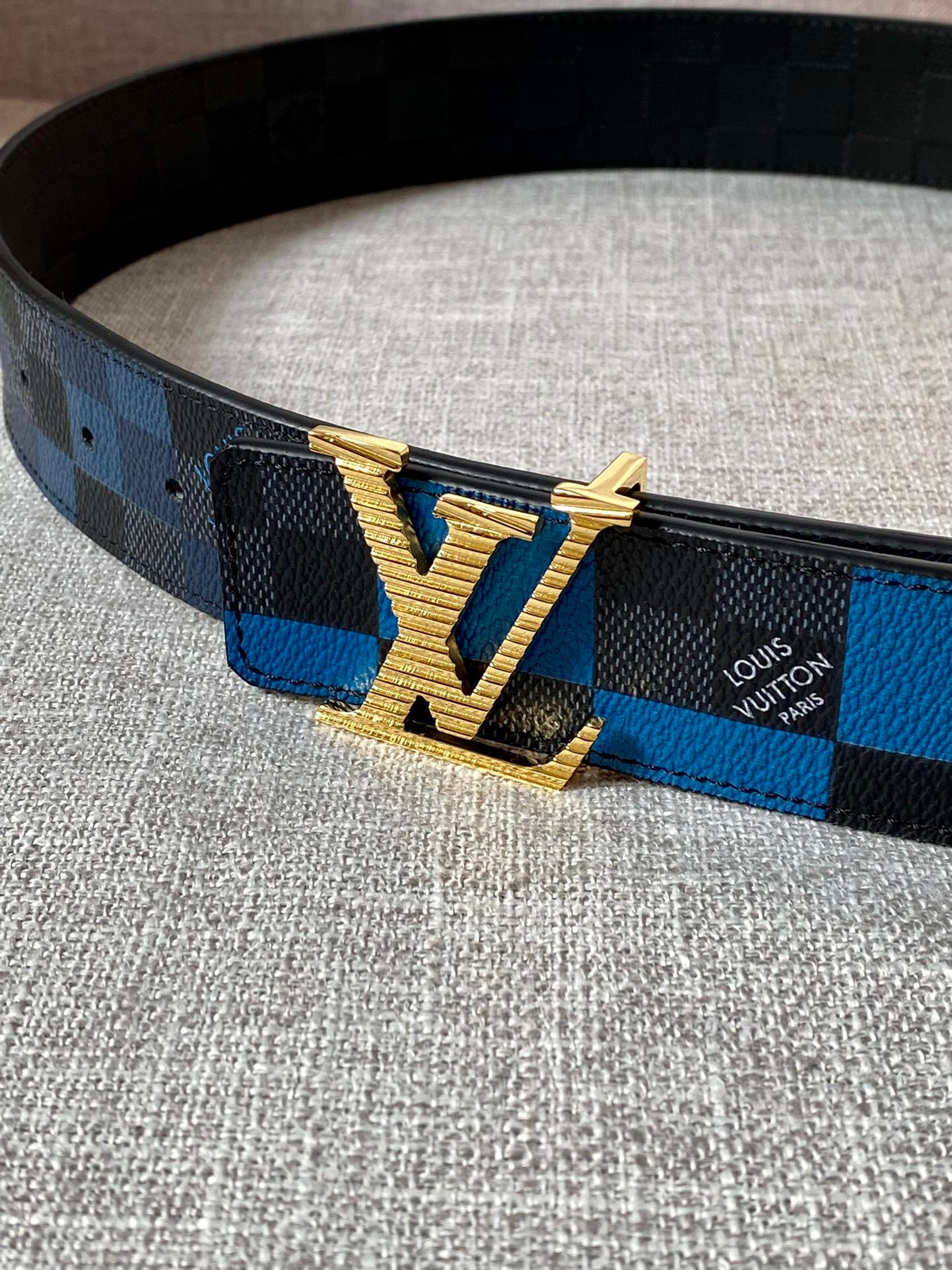 Louis Vuitton Reversible LV Belt Damier Graphite 3D Canvas Blue and Black LV Women Belt