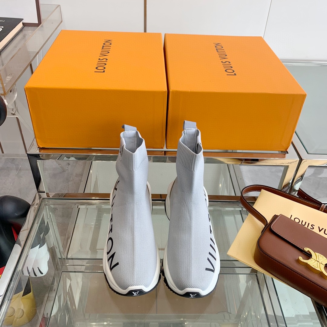 Louis Vuitton Run 55 Sneaker Boot Grey For Women