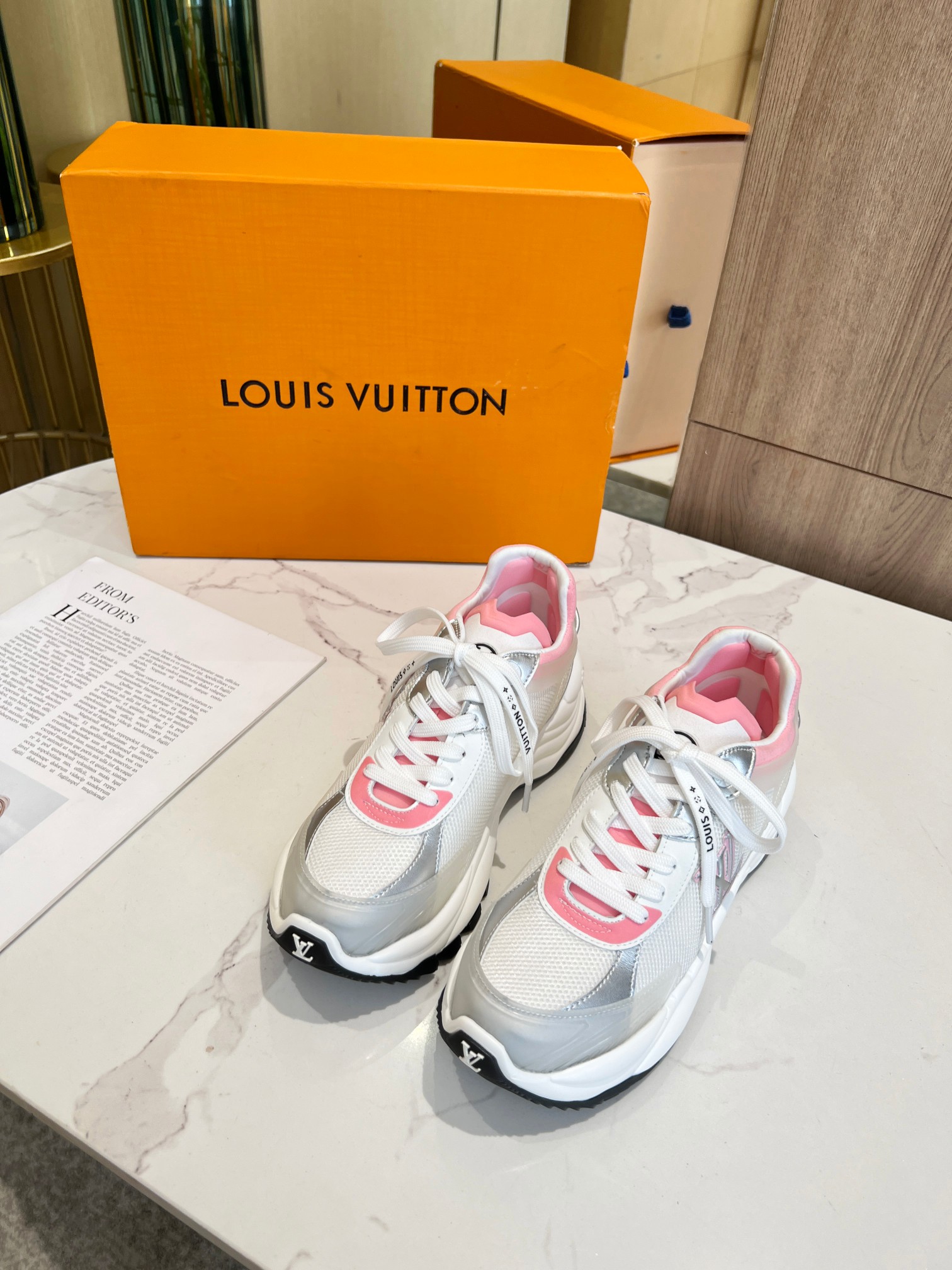 Louis Vuitton Run 55 Sneaker Pink For Women 1ABVI8
