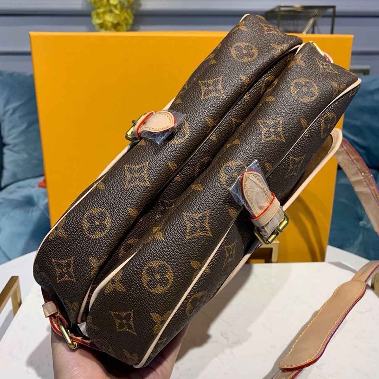 Louis Vuitton Saumur MM Monogram Canvas For Women, Women’s Handbags, Shoulder And Crossbody Bags 11.8in/30cm