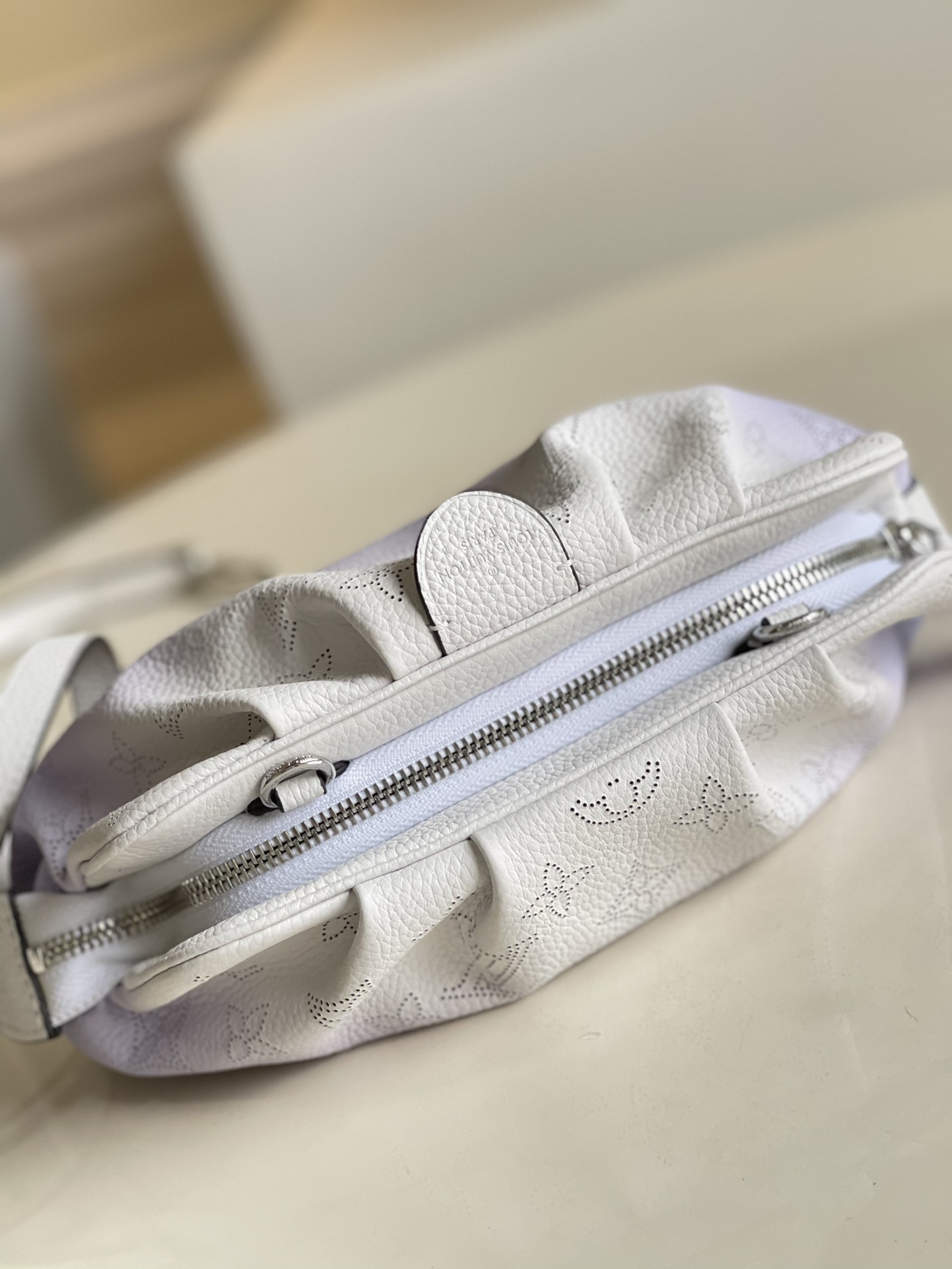 Louis Vuitton Scala Mini Pouch White For Women, Women’s Handbags, Shoulder And Crossbody Bags 9.1in/23cm