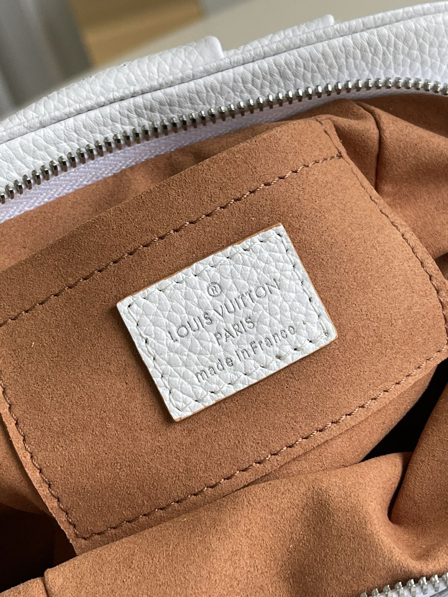 Louis Vuitton Scala Mini Pouch White For Women, Women’s Handbags, Shoulder And Crossbody Bags 9.1in/23cm
