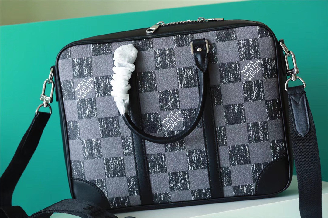 Louis Vuitton Sirius Briefcase Damier Gray For Men 13.8in/35cm