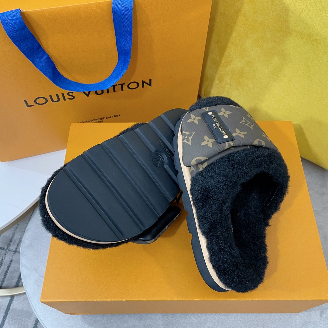 Louis Vuitton Slipper Pillow Flat Comfort Mule Black For Women